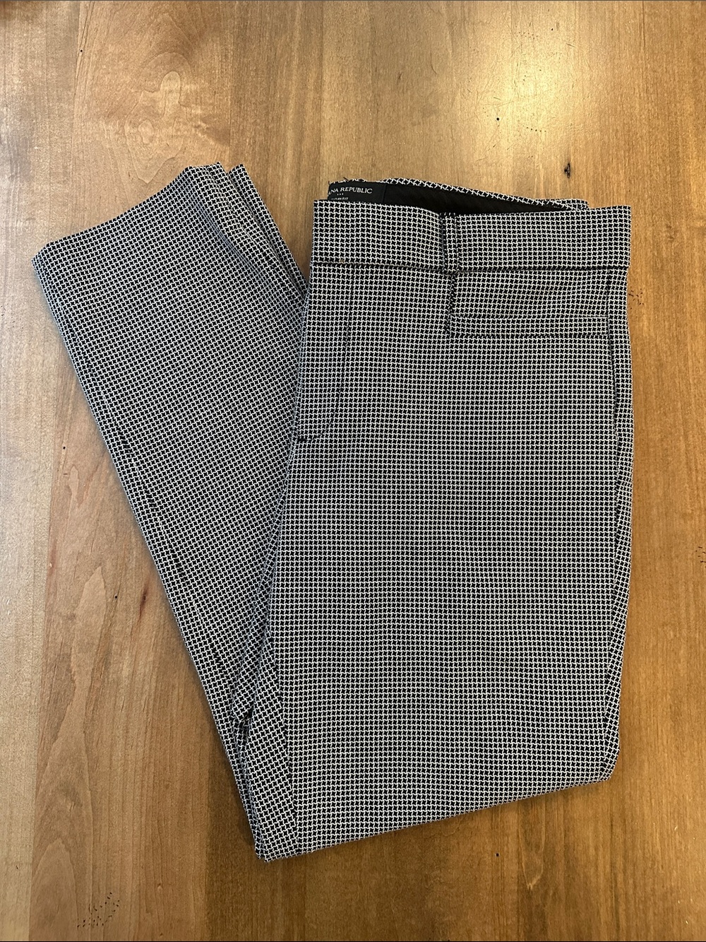 Banana Republic Women’s Sloan Pants